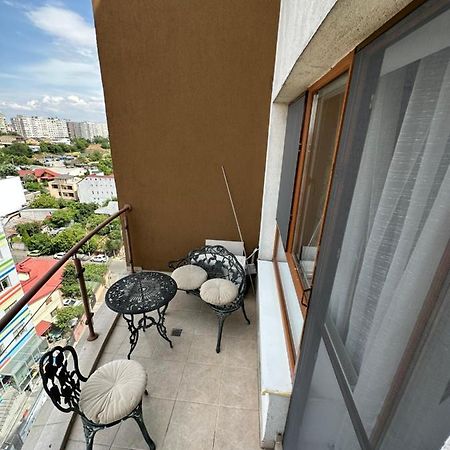 Mihai Bravu Apartment บูคาเรสต์ ภายนอก รูปภาพ